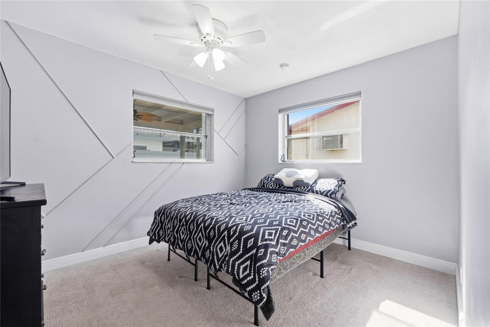 4560 NW 17th Terrace