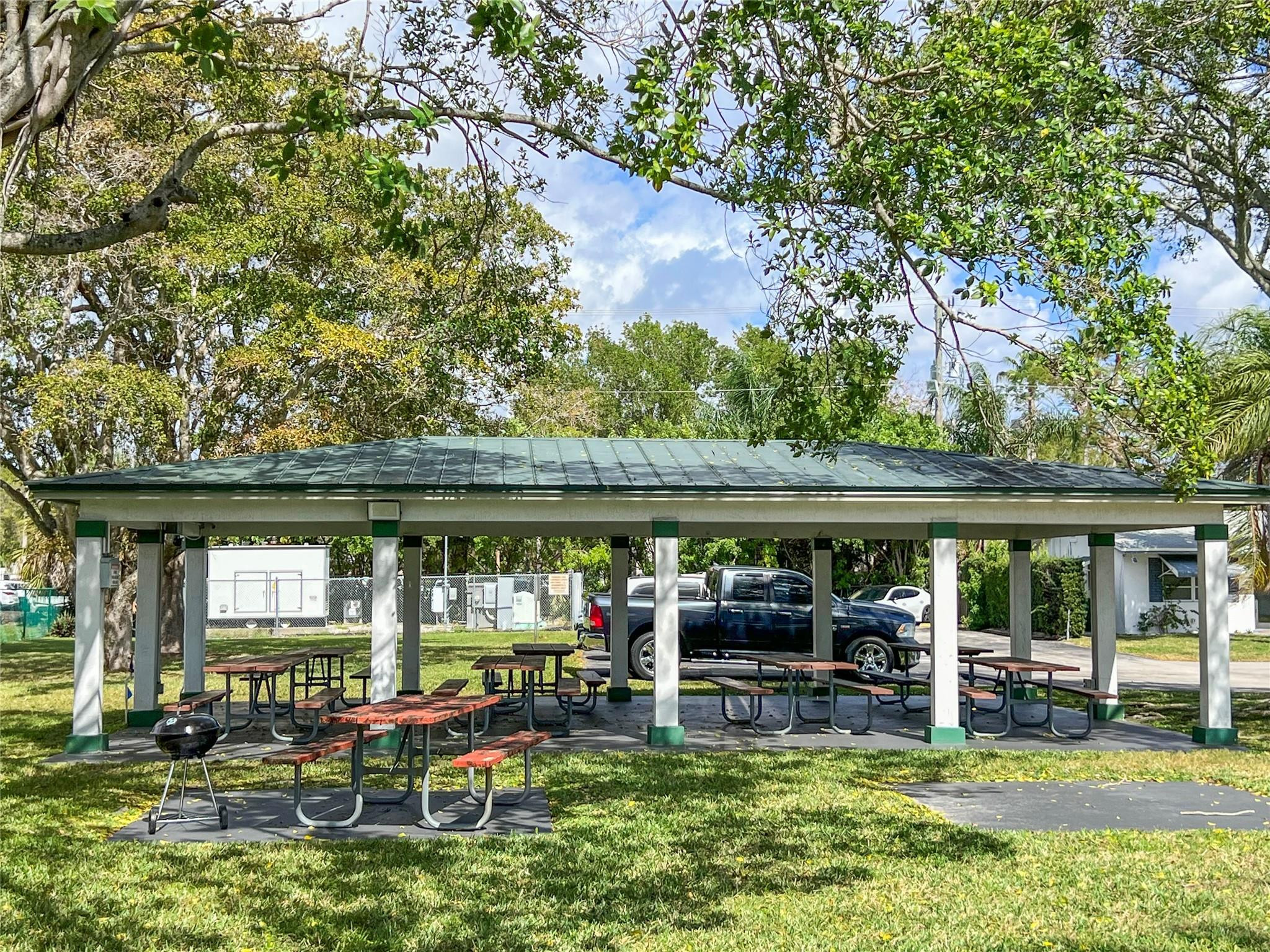 4560 NW 17th Terrace