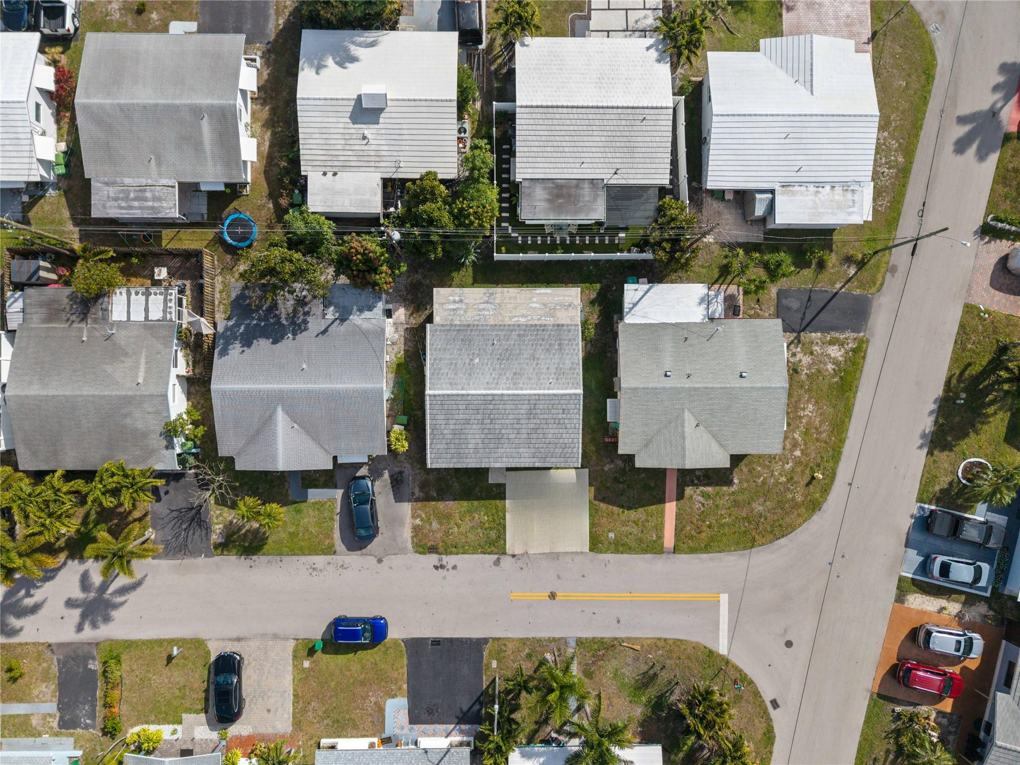 4560 NW 17th Terrace