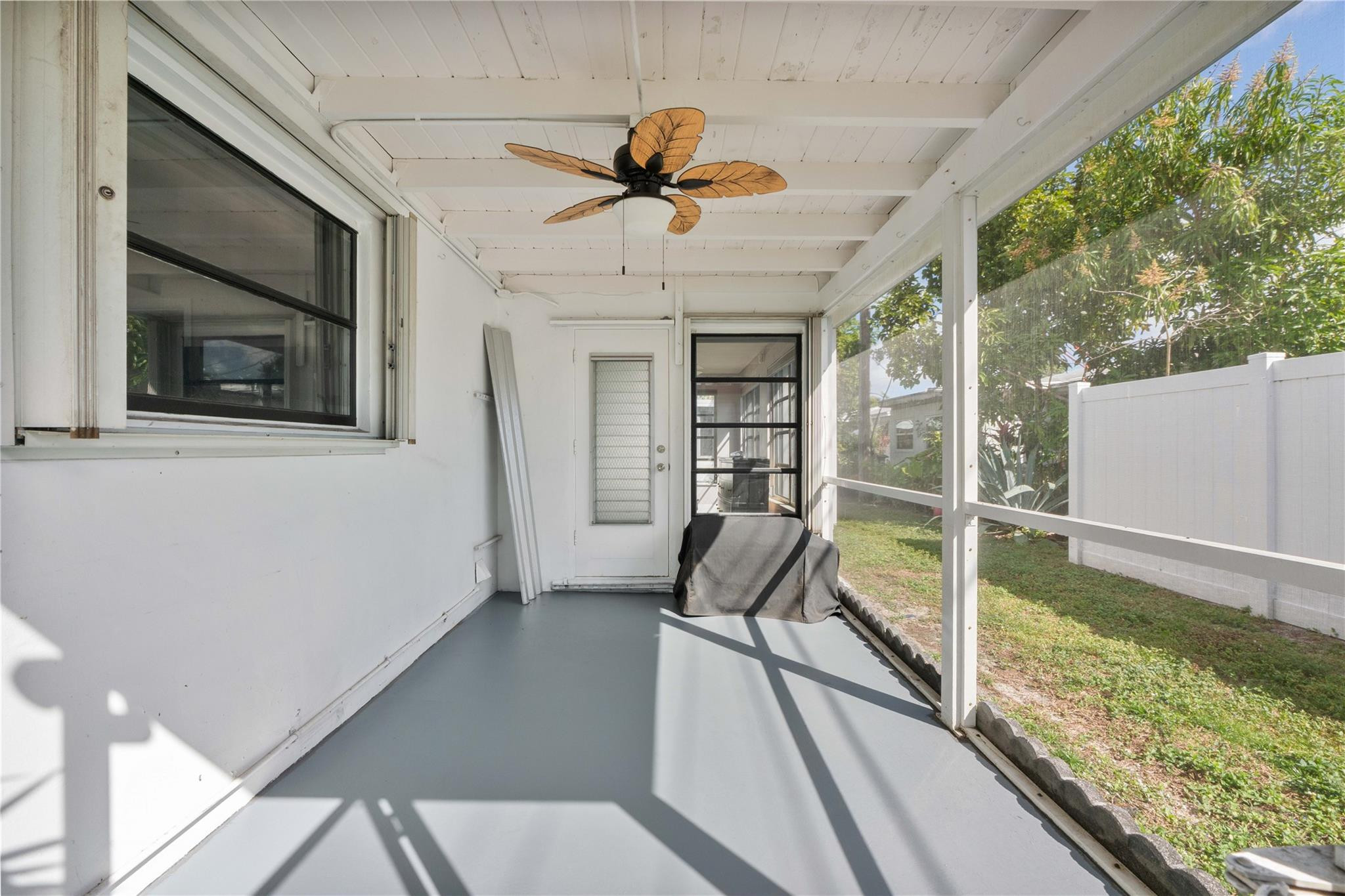 4560 NW 17th Terrace