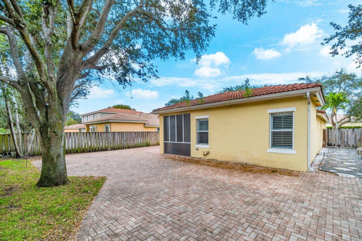 4234 NW 38 Drive