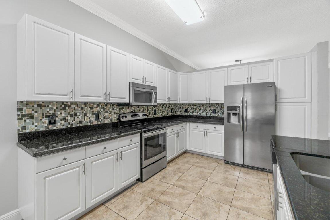 4234 NW 38 Drive