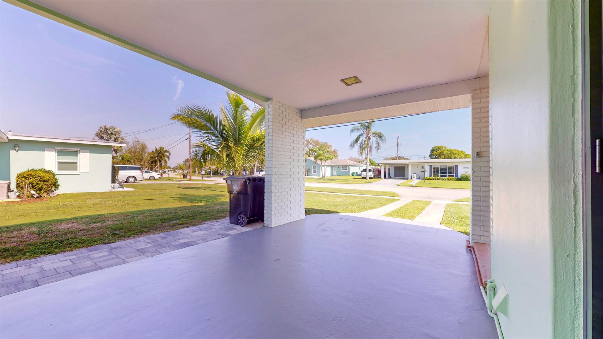 2964 SE Treasure Island Road