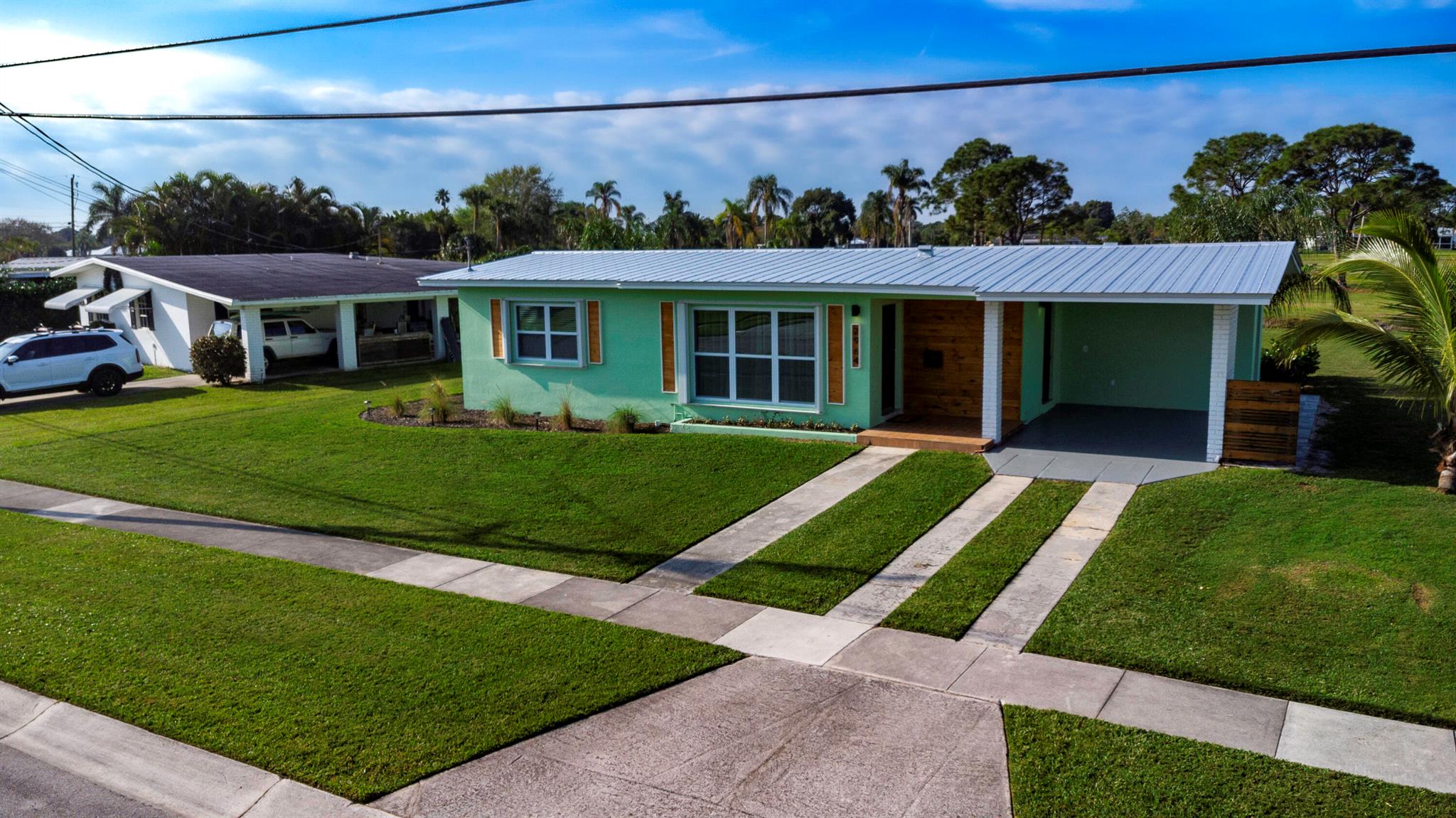 2964 SE Treasure Island Road