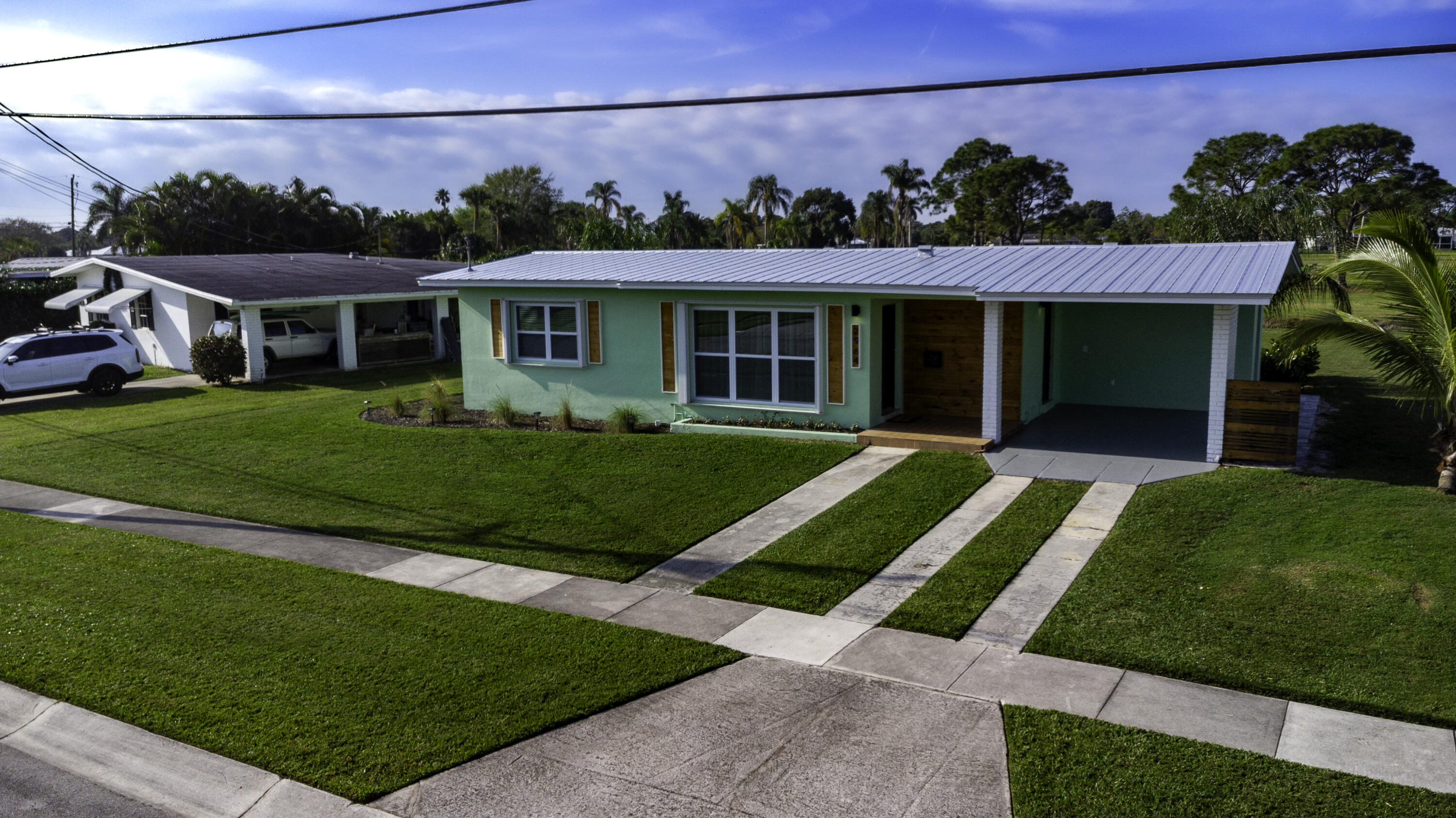 2964 SE Treasure Island Road