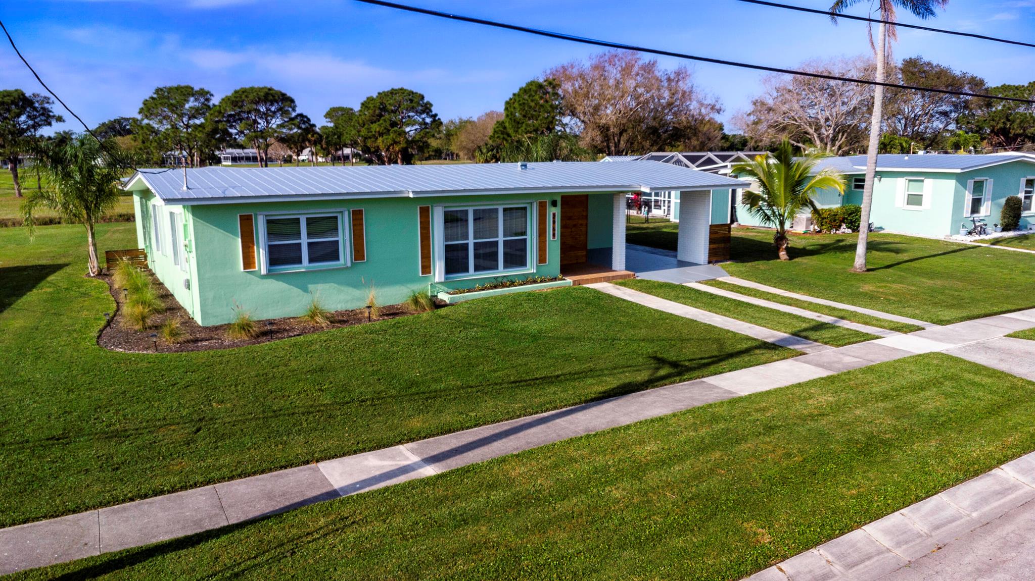 2964 SE Treasure Island Road