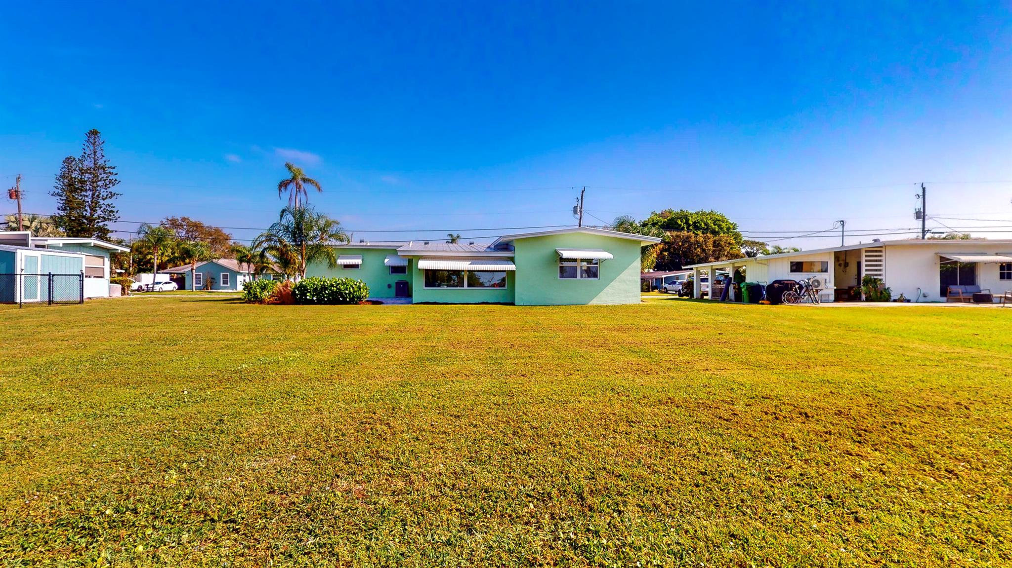 2964 SE Treasure Island Road