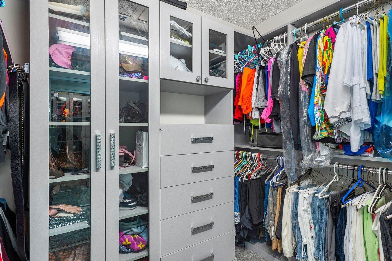 19959 Dinner Key Drive