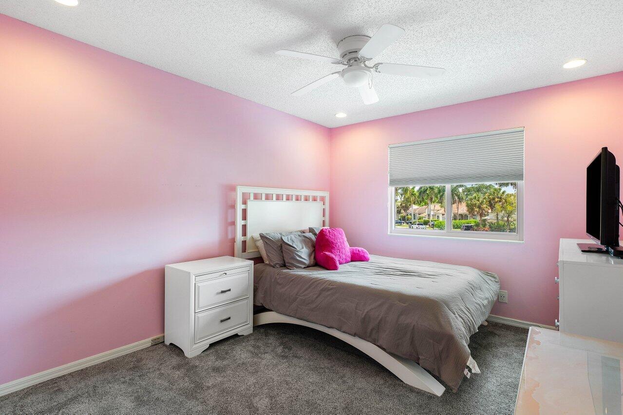 19959 Dinner Key Drive