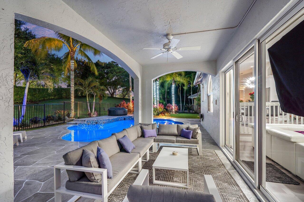 19959 Dinner Key Drive