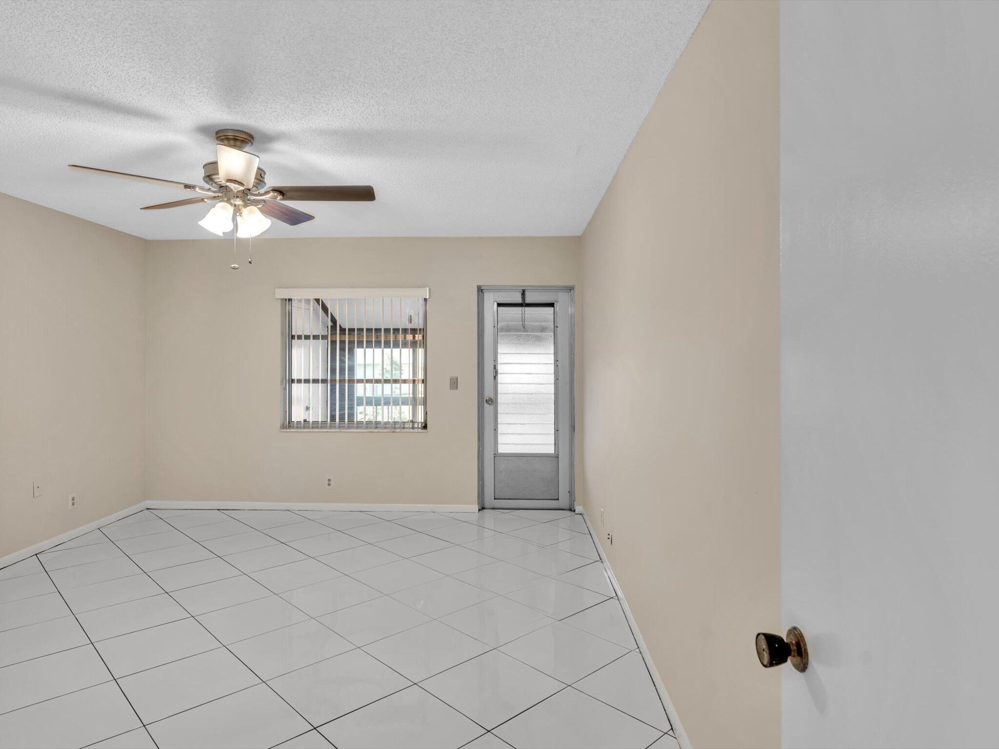 13669 Date Palm Court D