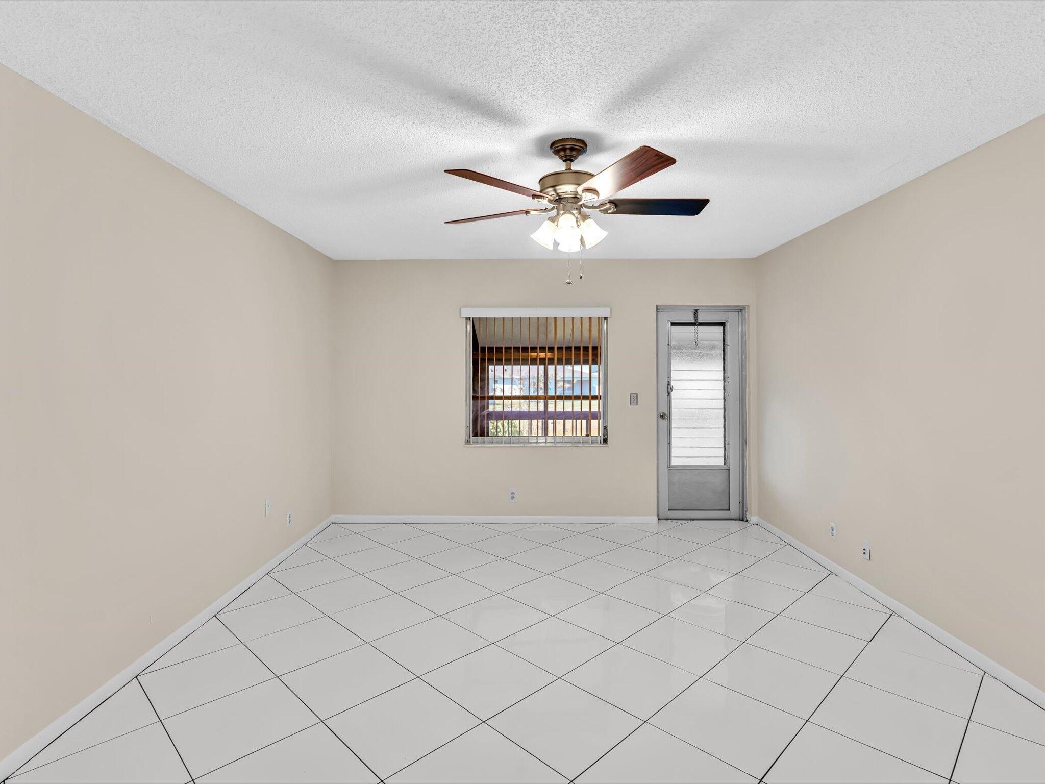13669 Date Palm Court D