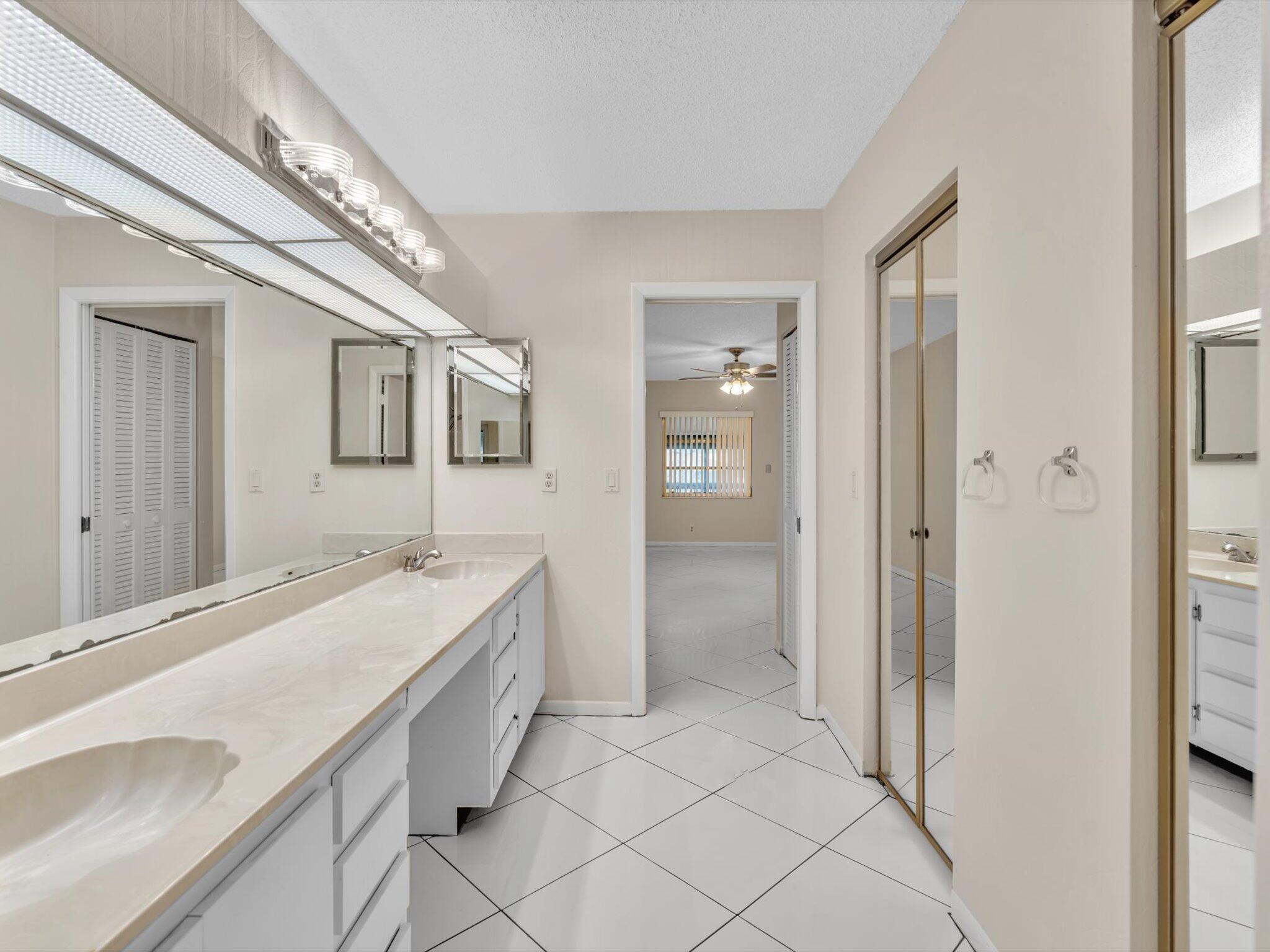13669 Date Palm Court D