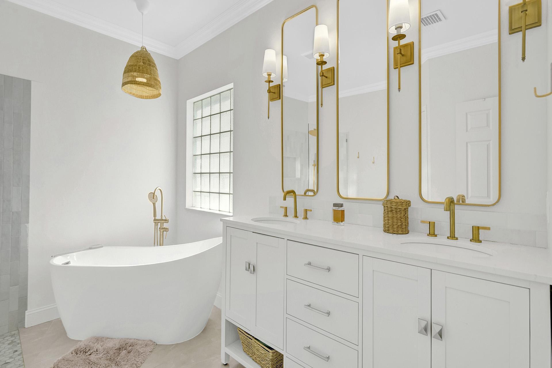 8001 NW 66th Terrace