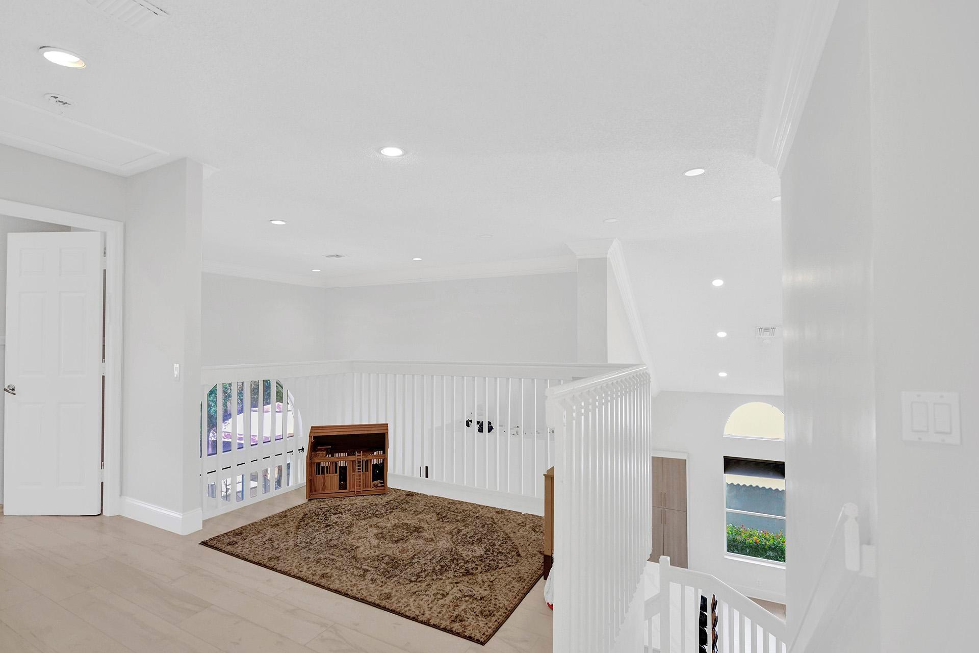 8001 NW 66th Terrace