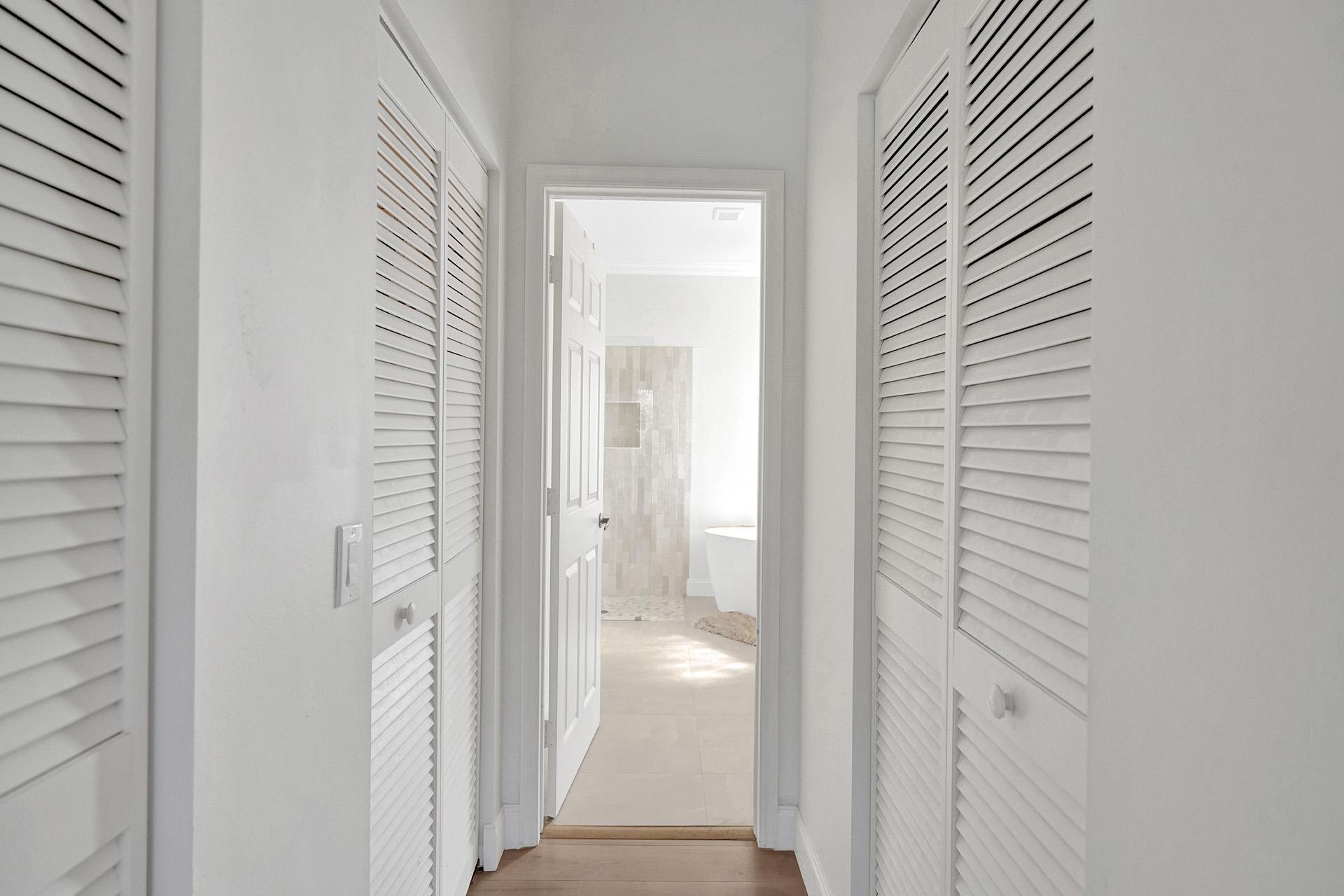 8001 NW 66th Terrace