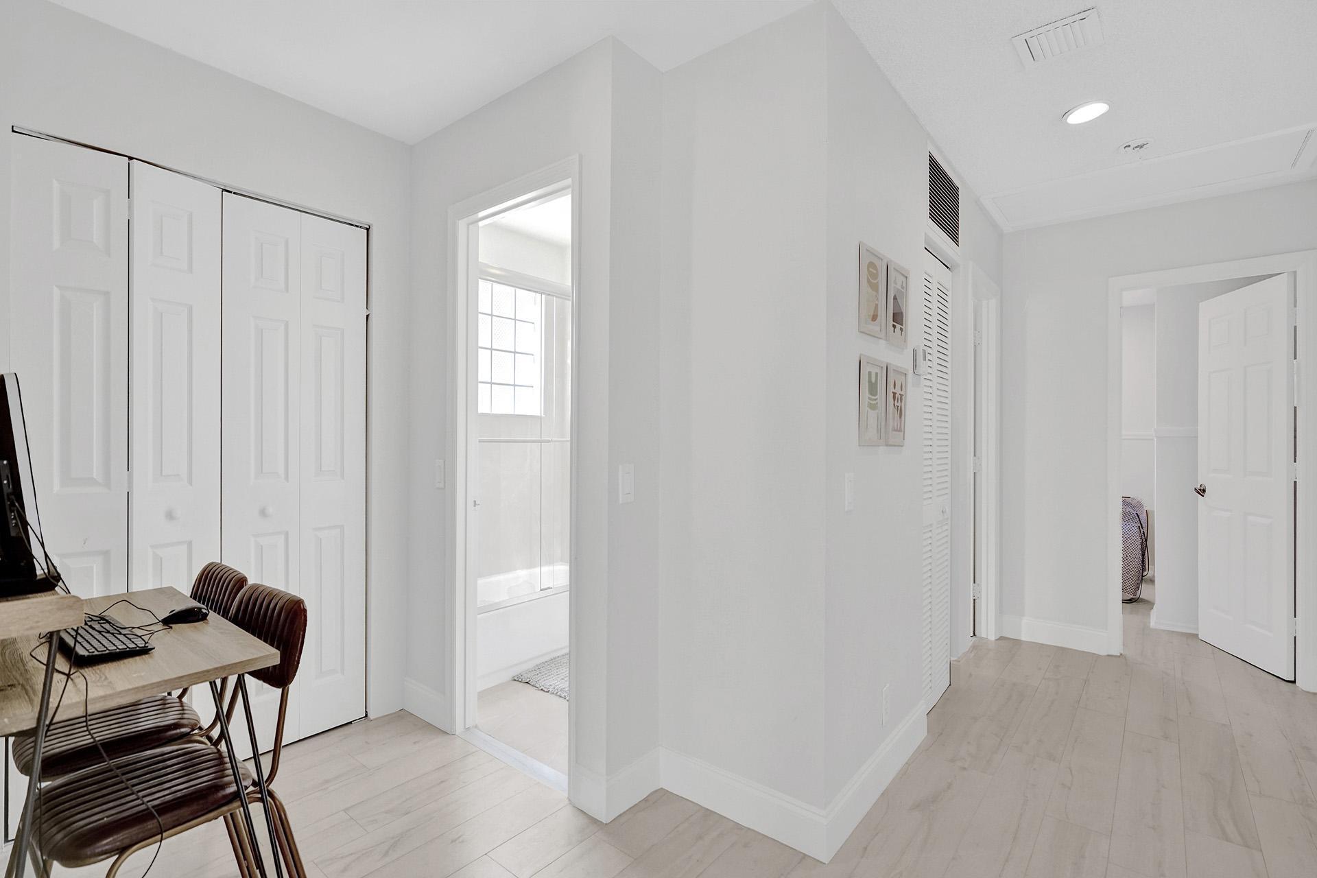 8001 NW 66th Terrace