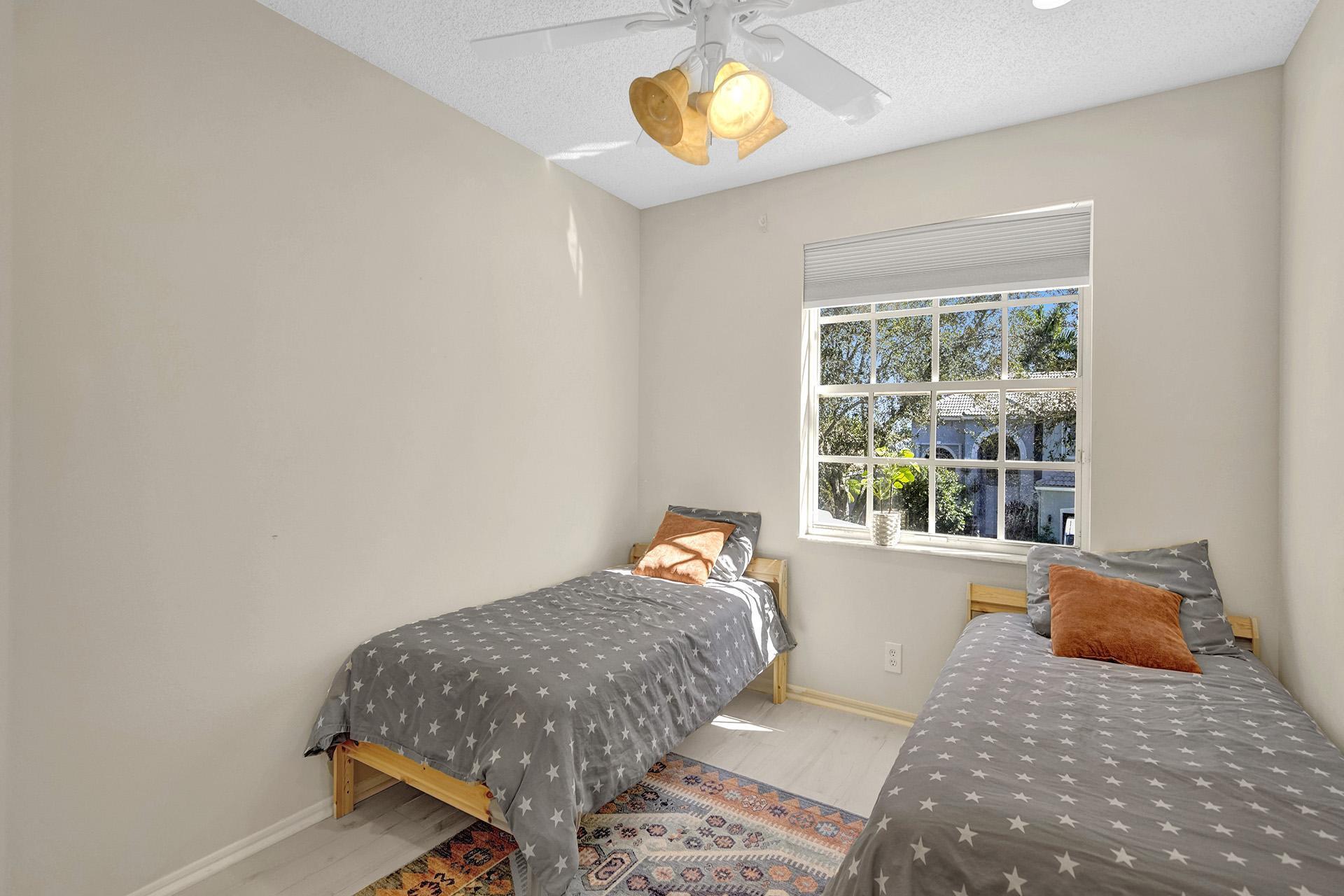 8001 NW 66th Terrace