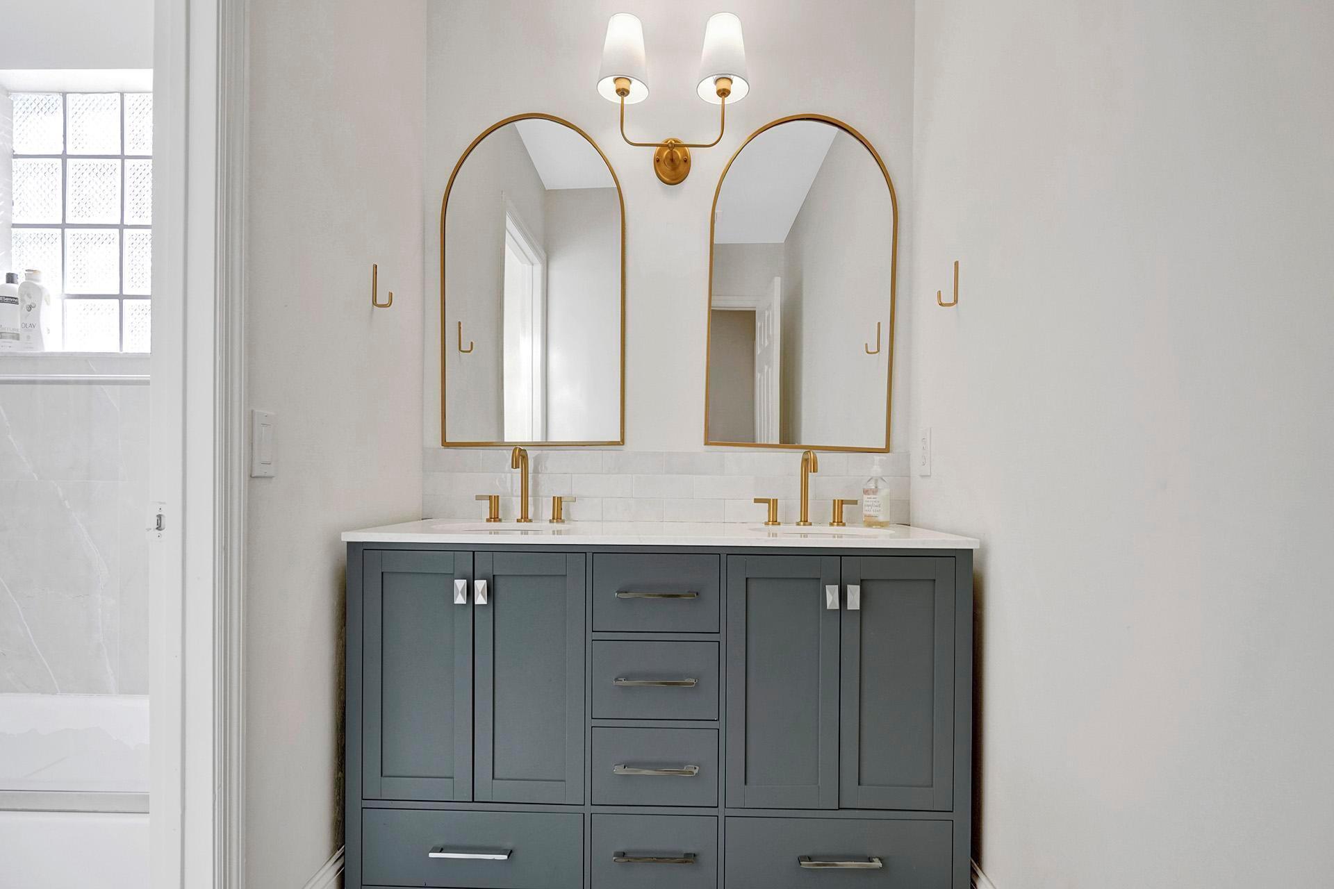 8001 NW 66th Terrace