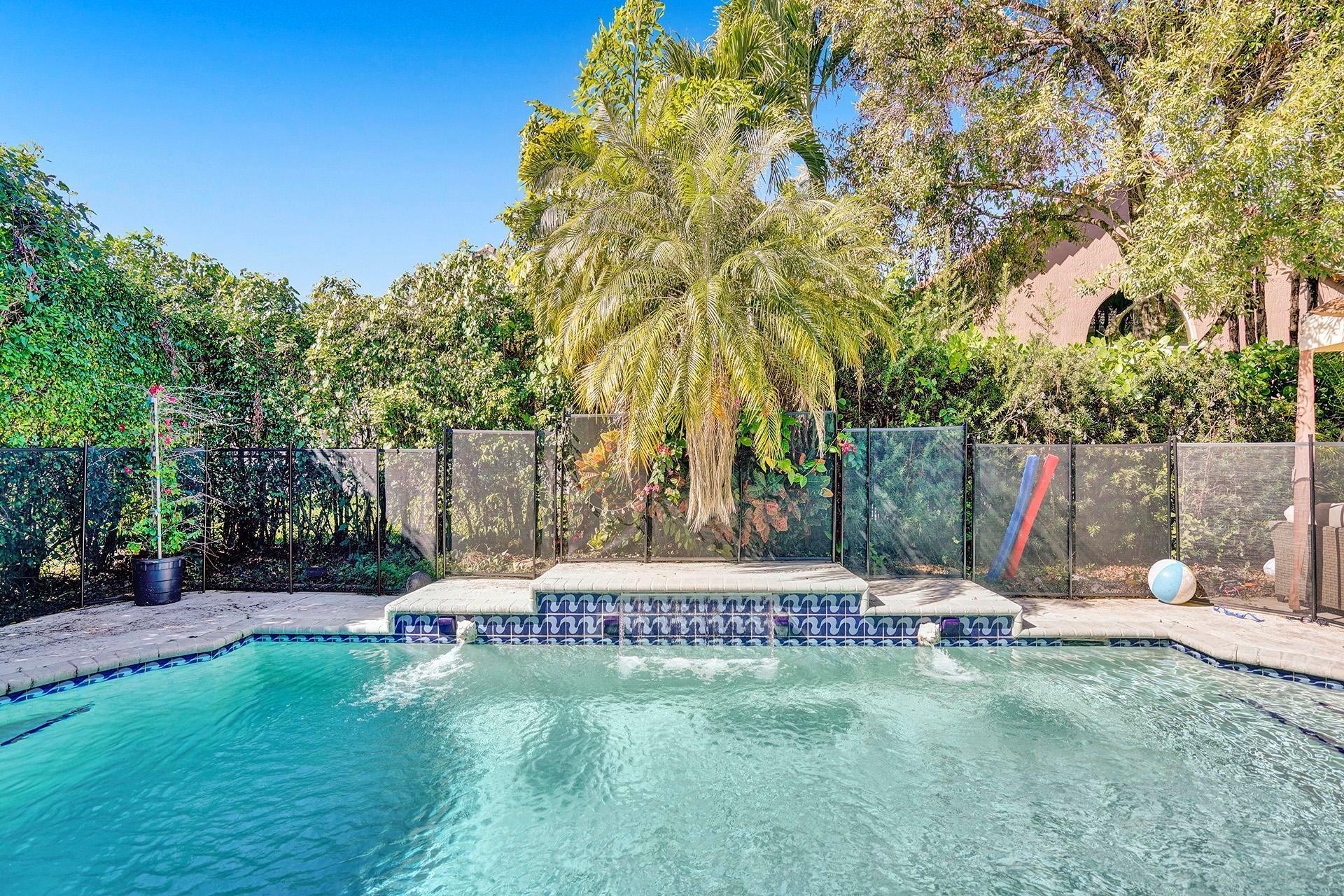 8001 NW 66th Terrace