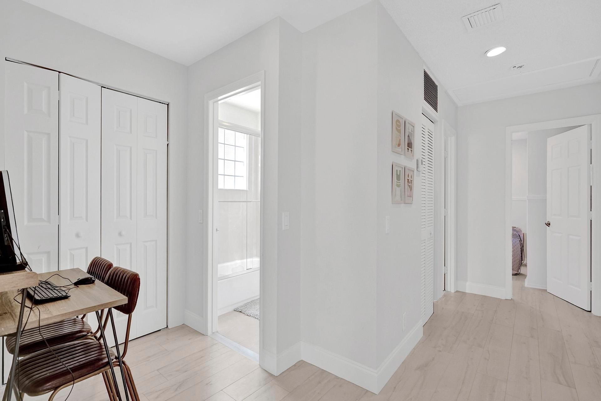 8001 NW 66th Terrace