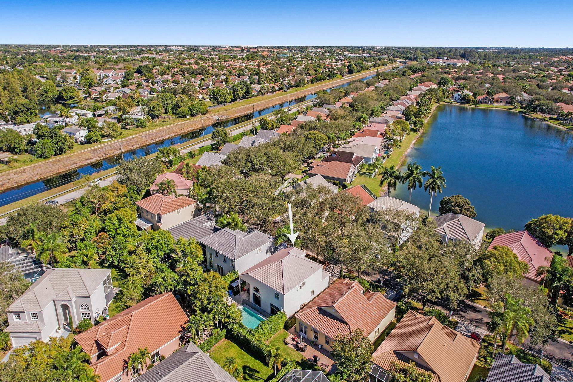 8001 NW 66th Terrace