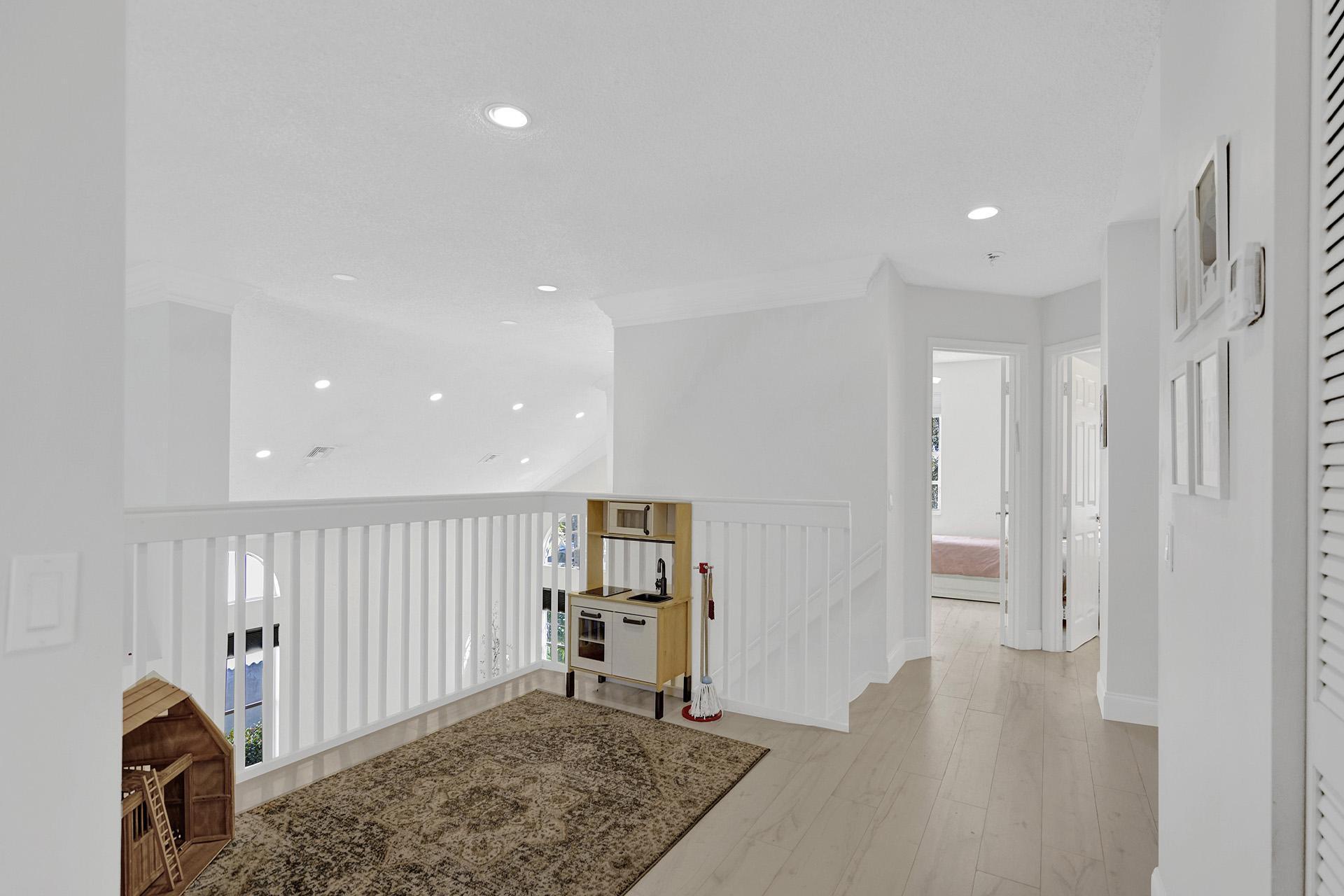 8001 NW 66th Terrace