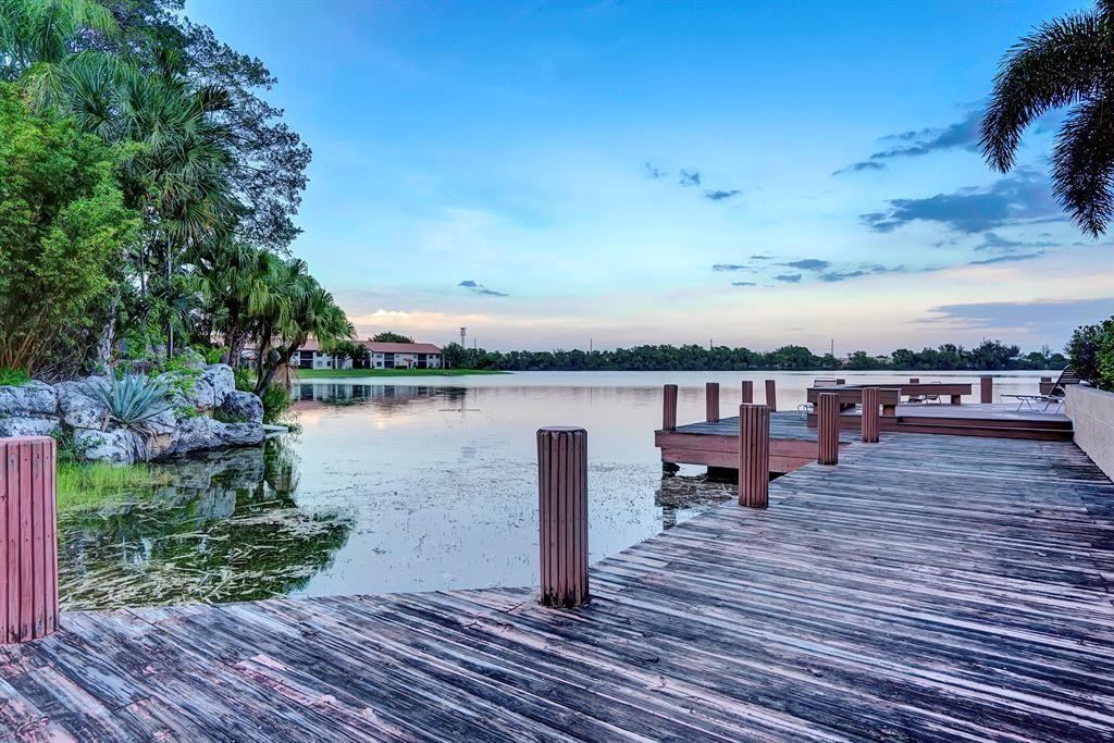 3 Independence Court