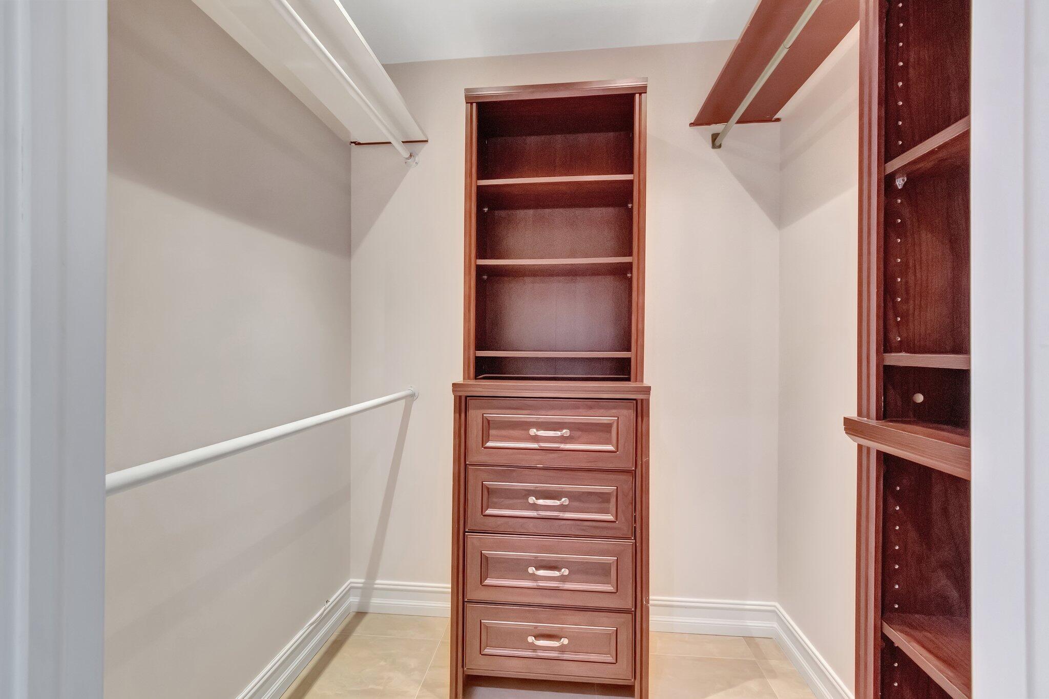 3 Independence Court