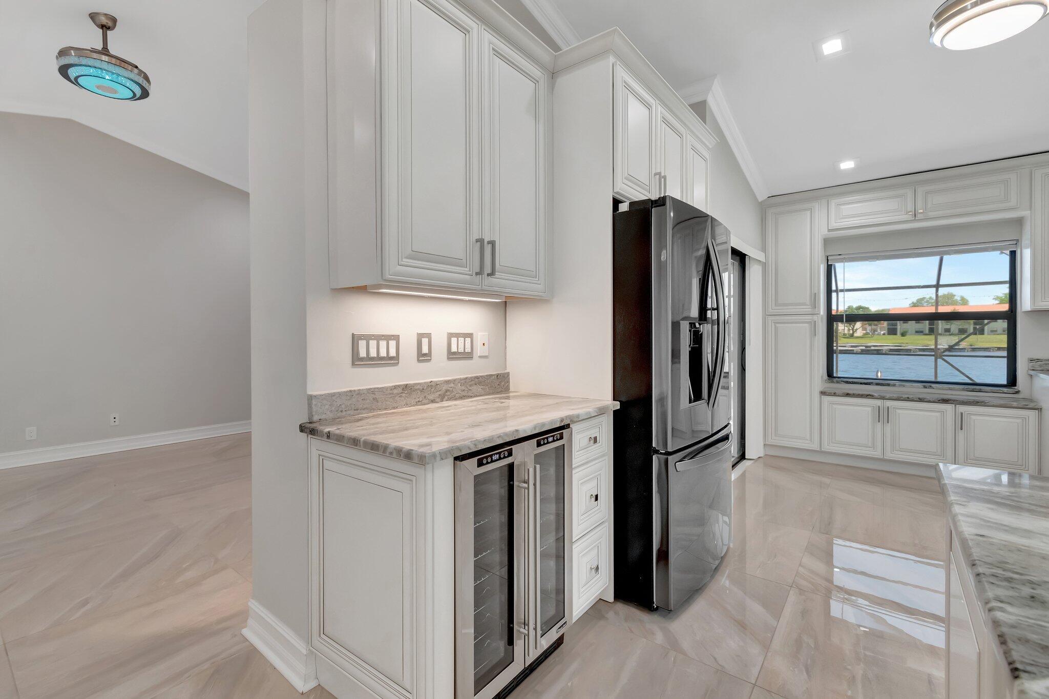 3 Independence Court