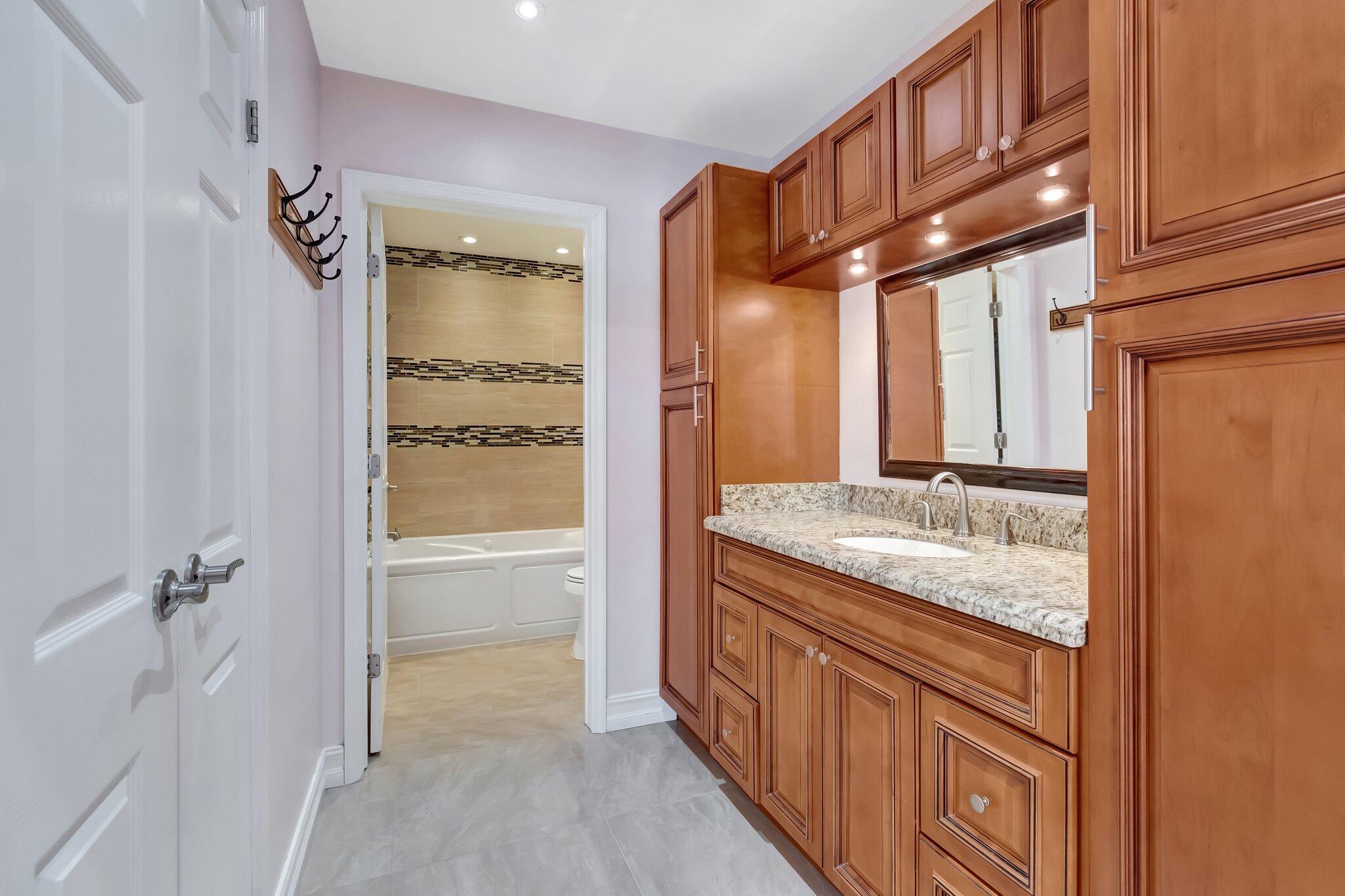 3 Independence Court