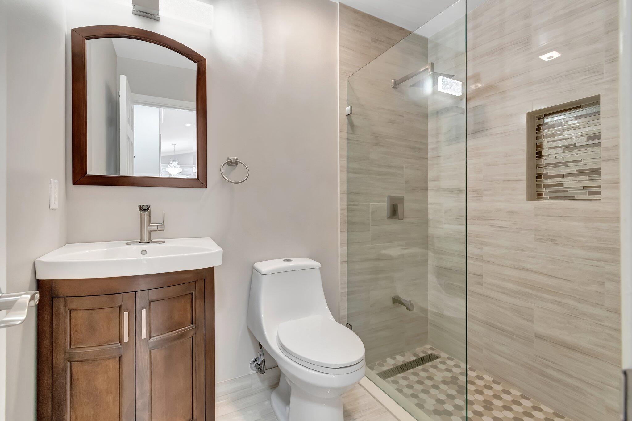 3 Independence Court