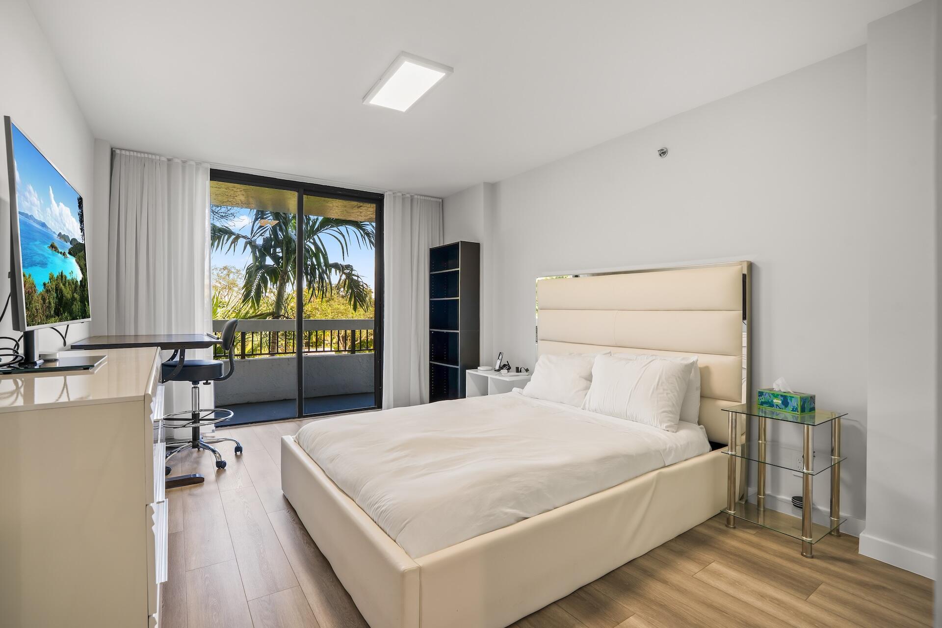 23200 Camino Del Mar 302