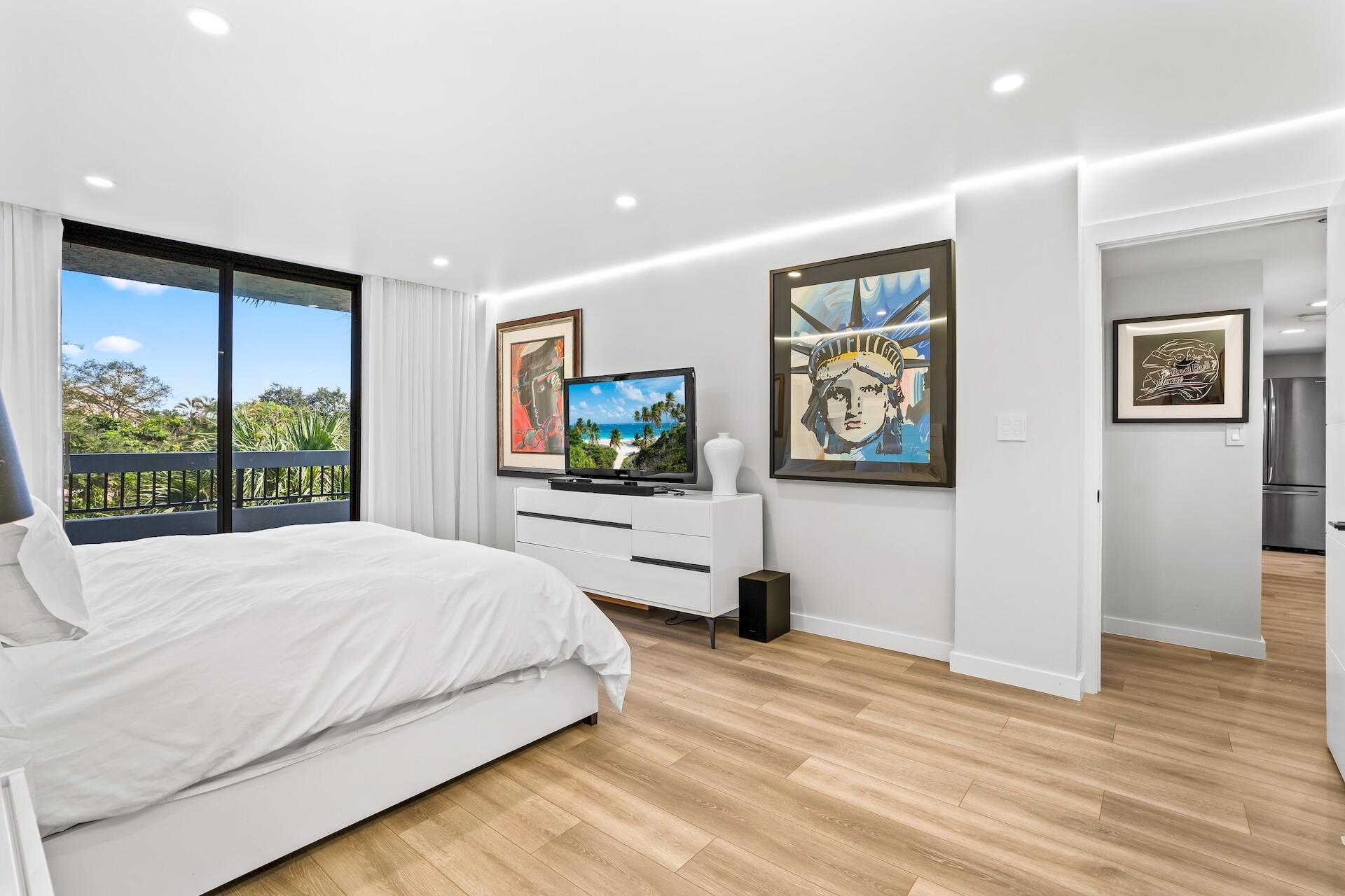 23200 Camino Del Mar 302