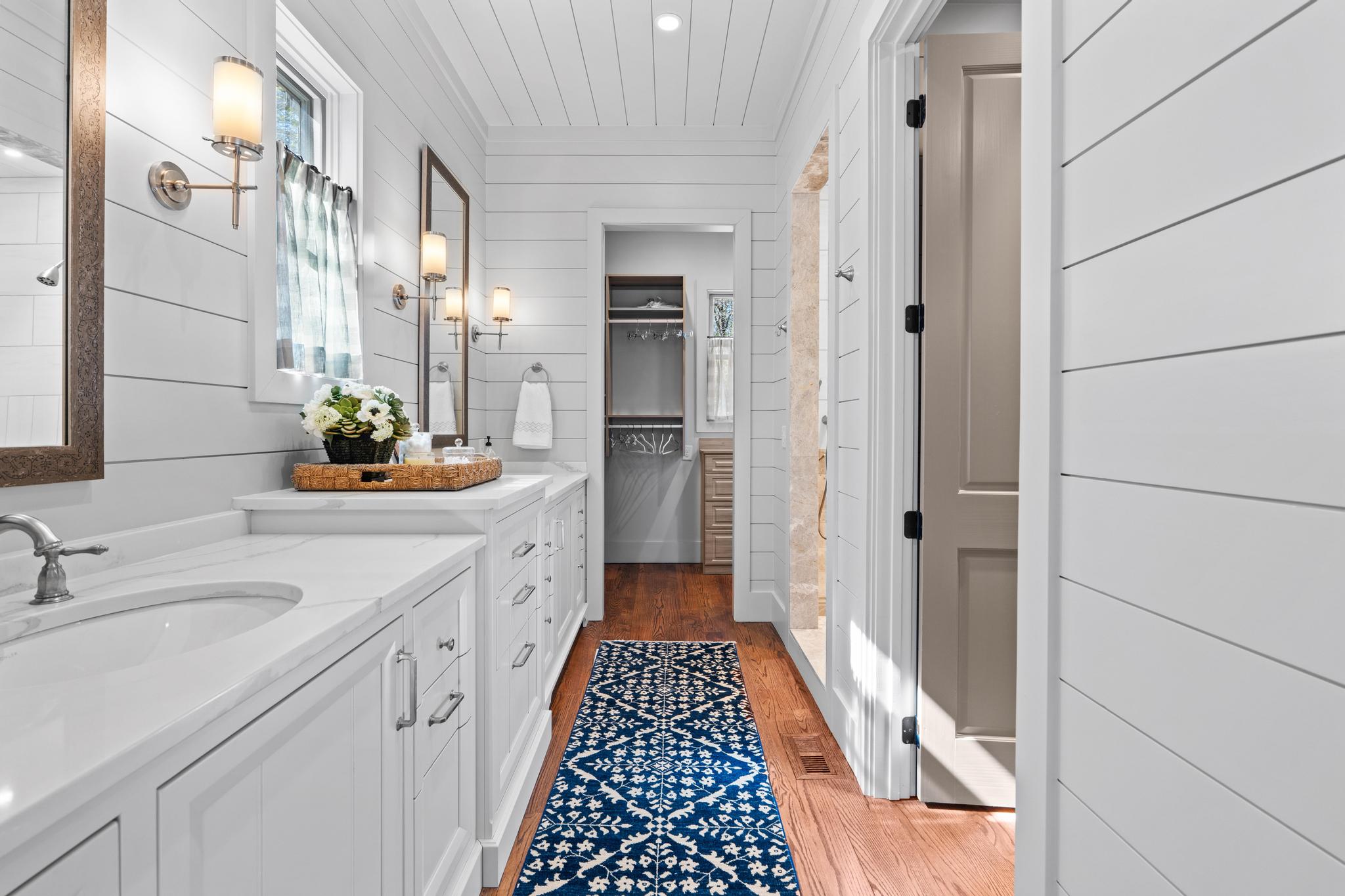 632 Garnet Rock Trail