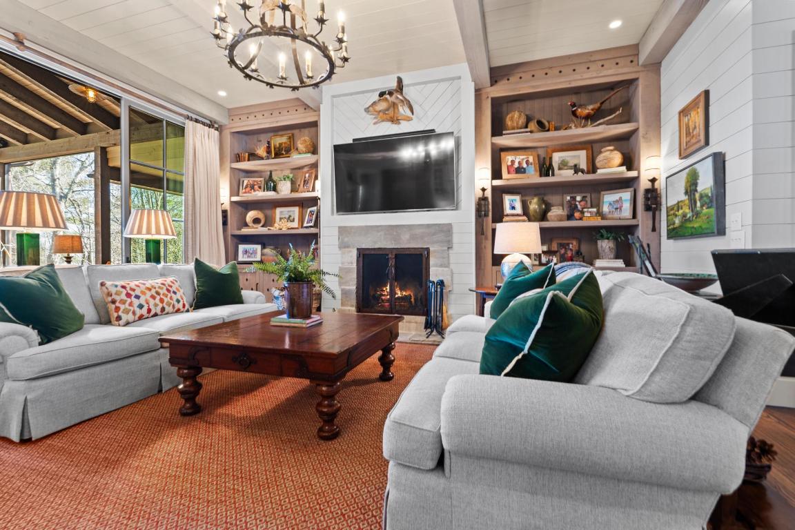 632 Garnet Rock Trail