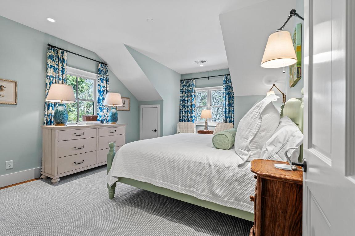 632 Garnet Rock Trail