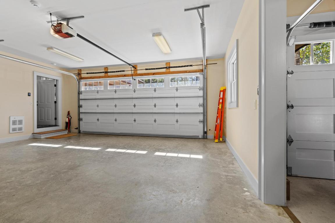 632 Garnet Rock Trail