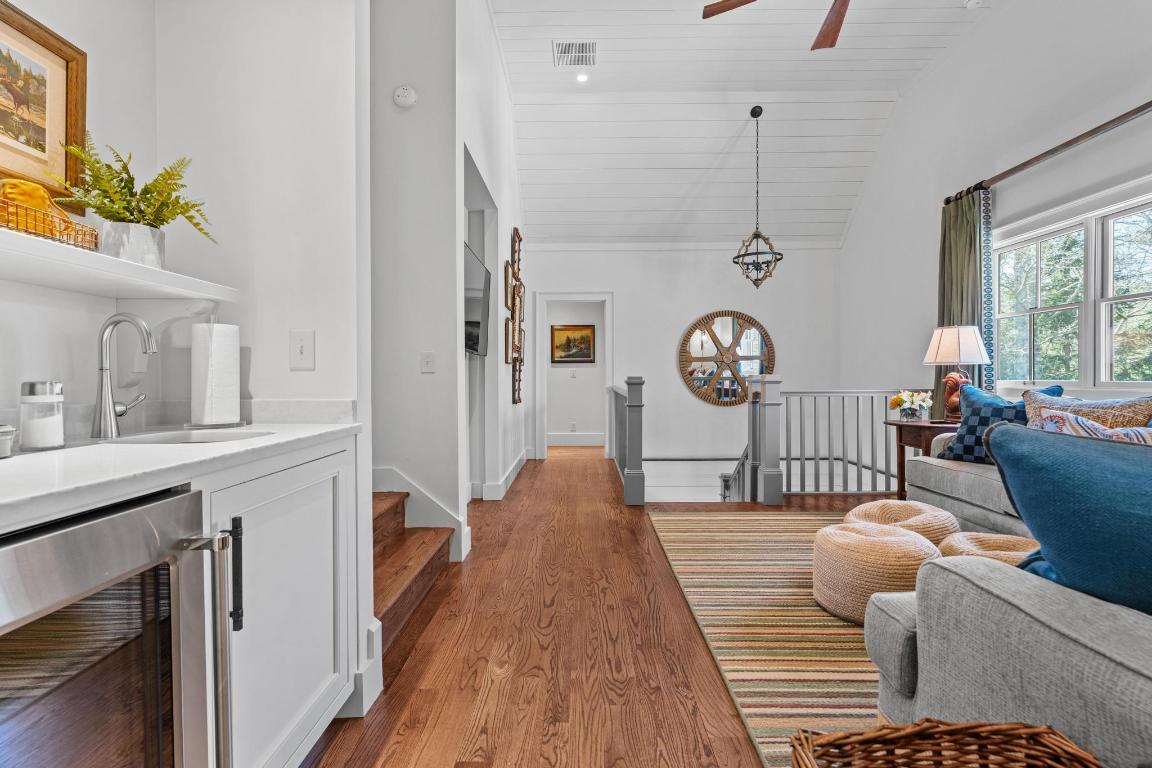 632 Garnet Rock Trail