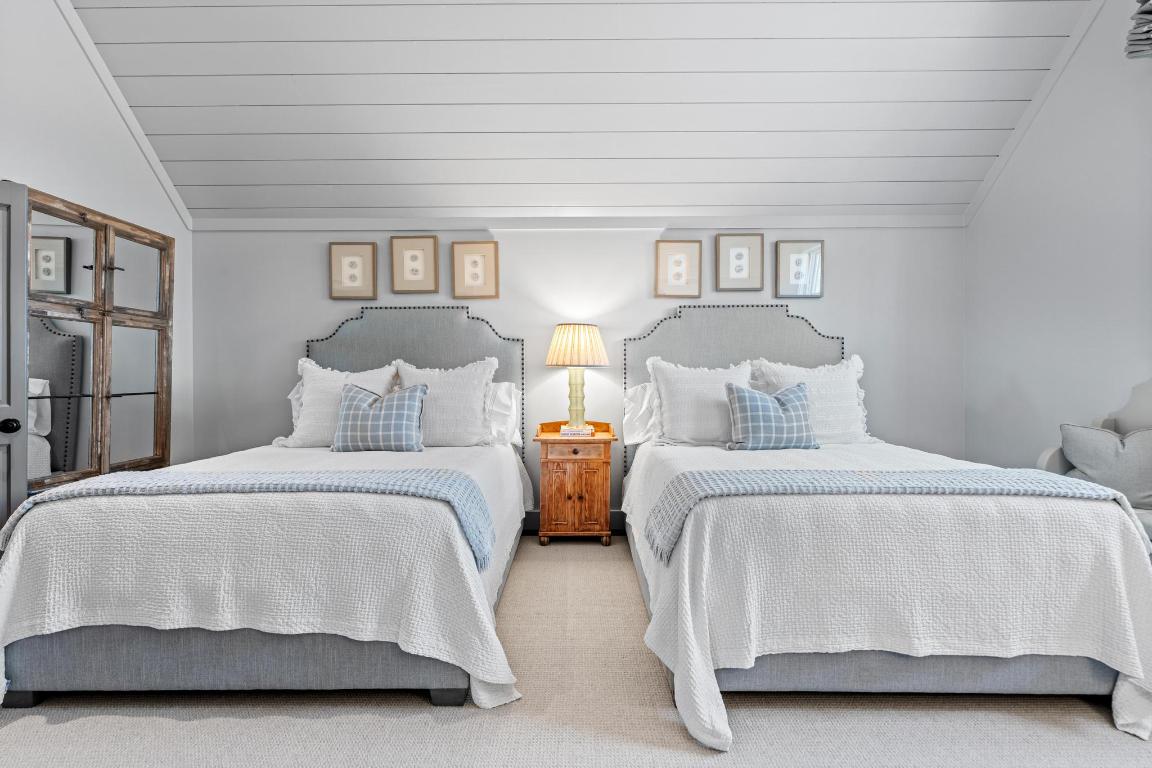 632 Garnet Rock Trail