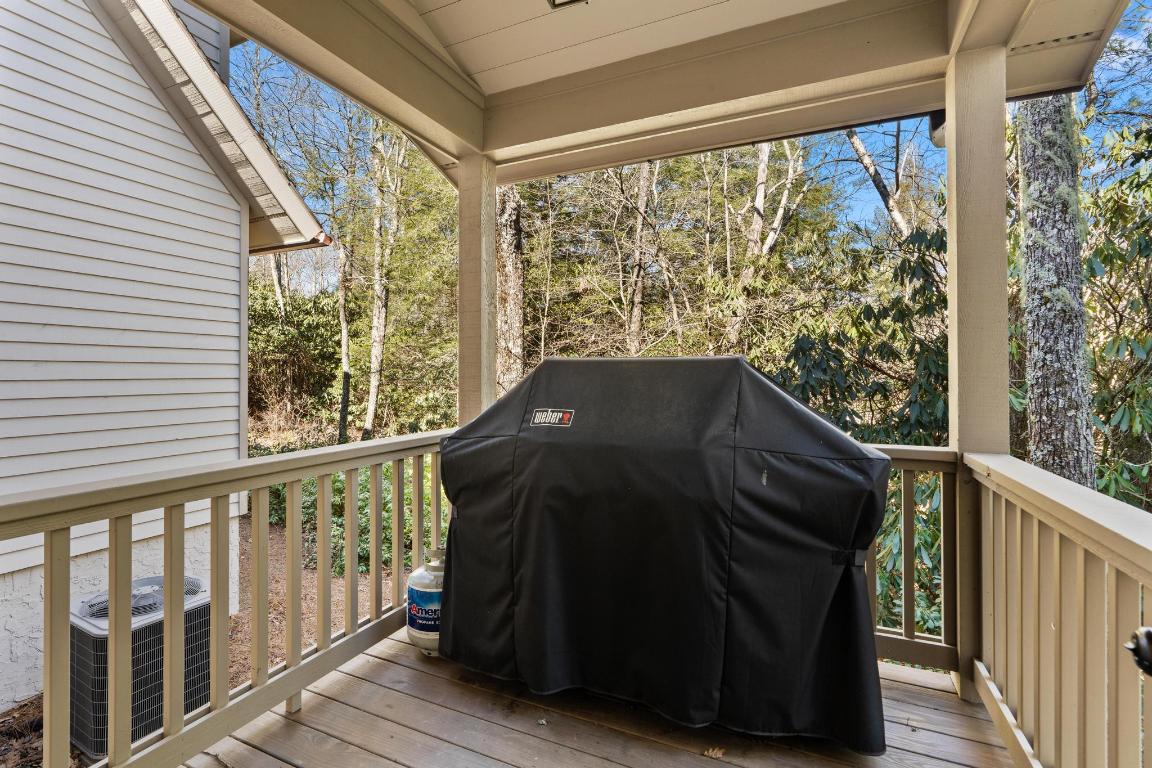 632 Garnet Rock Trail