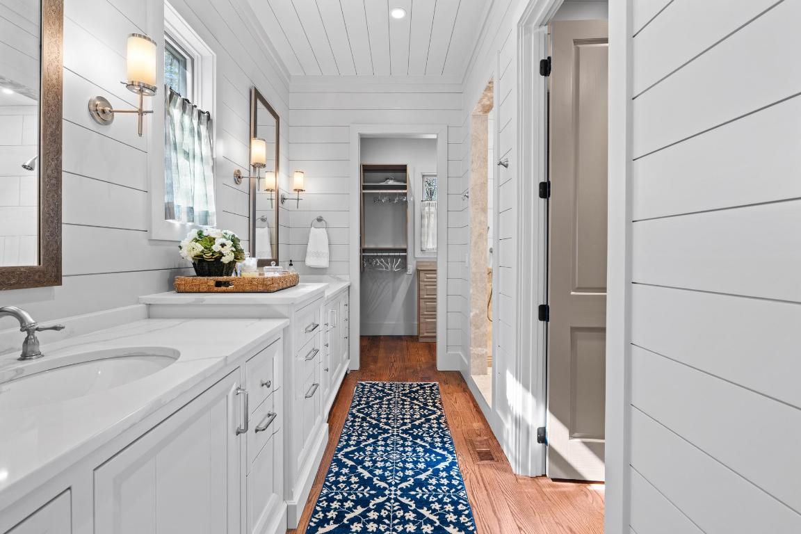 632 Garnet Rock Trail