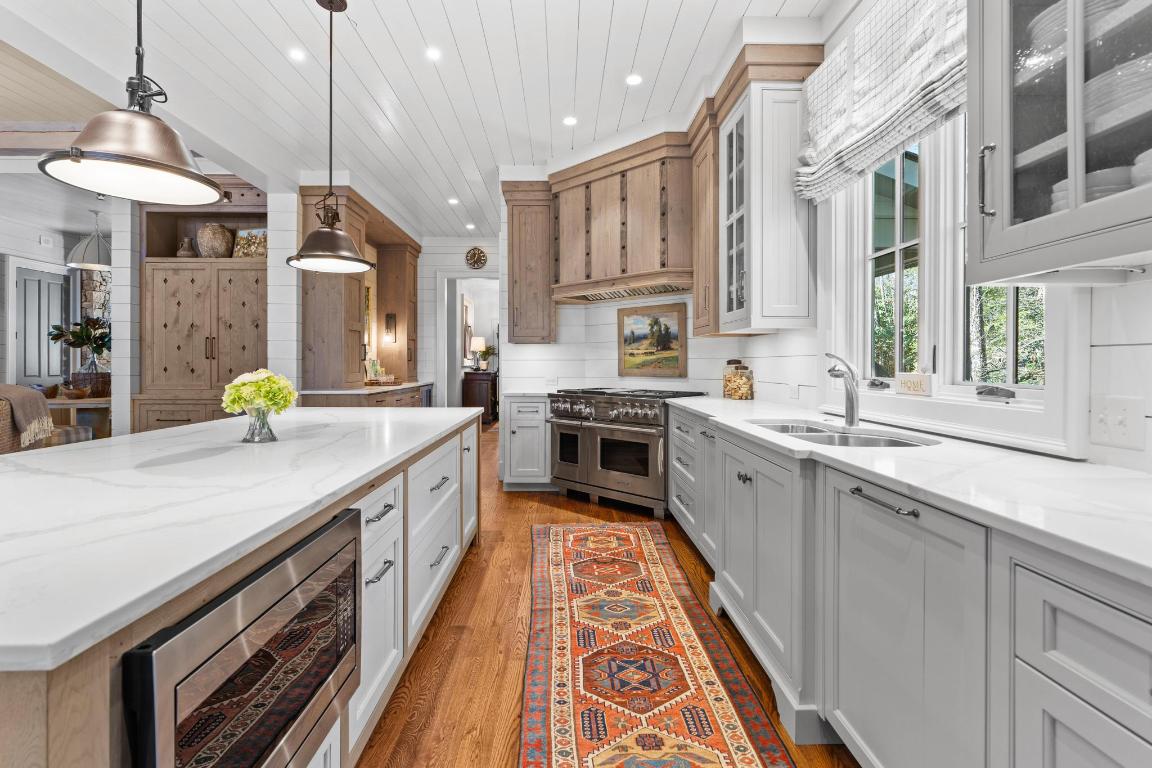 632 Garnet Rock Trail