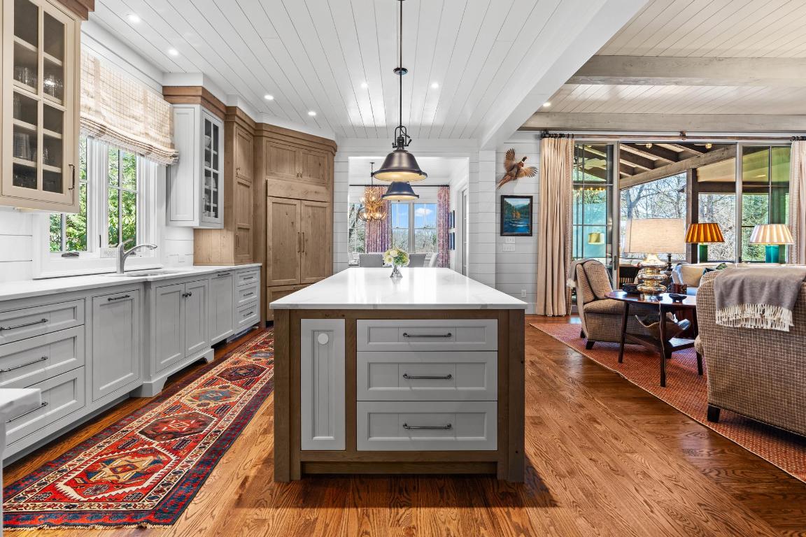 632 Garnet Rock Trail