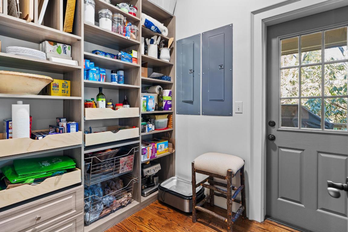 632 Garnet Rock Trail