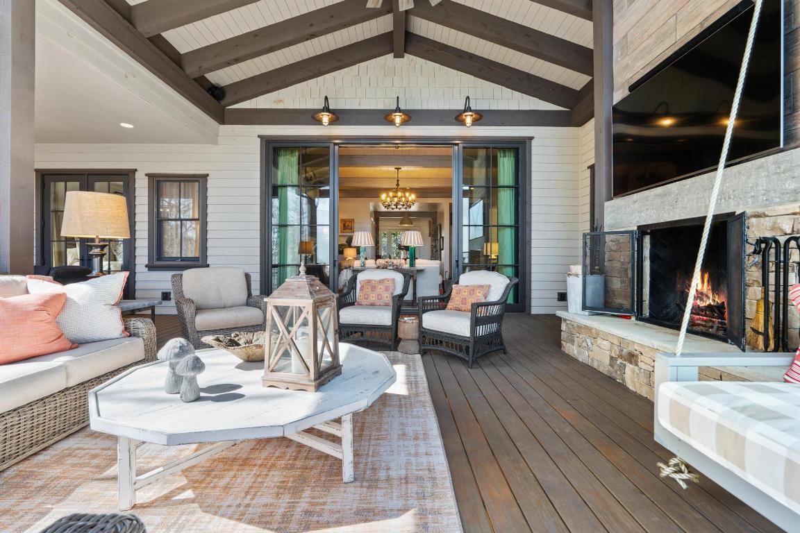 632 Garnet Rock Trail