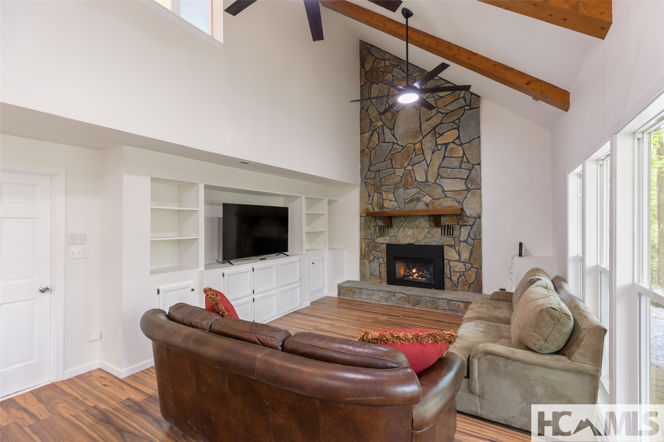 2129 Black Oak Drive