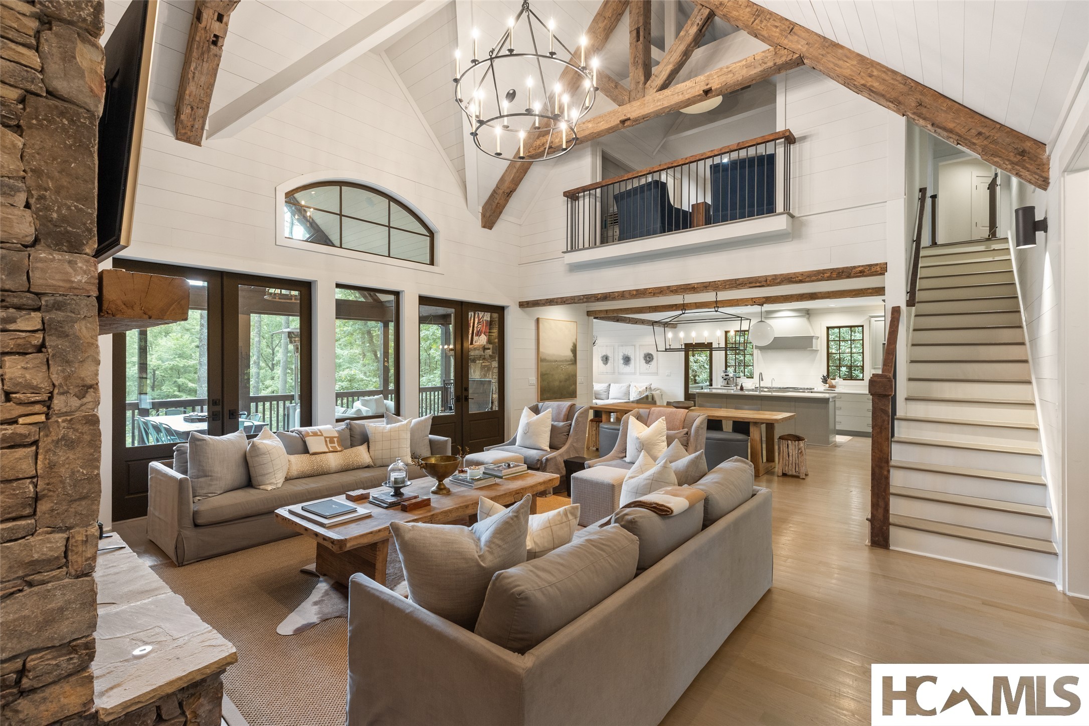288 Cherokee View