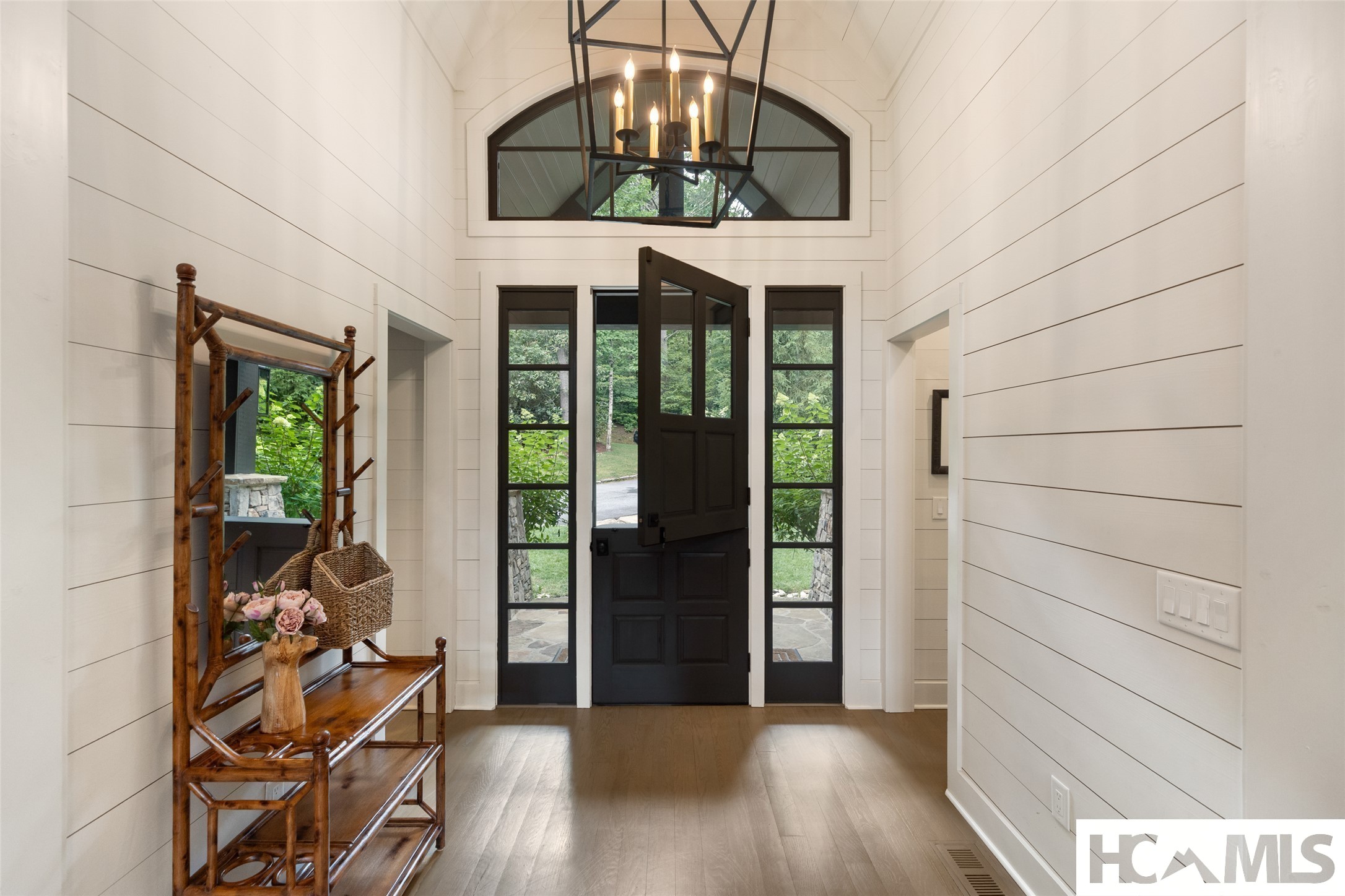 288 Cherokee View