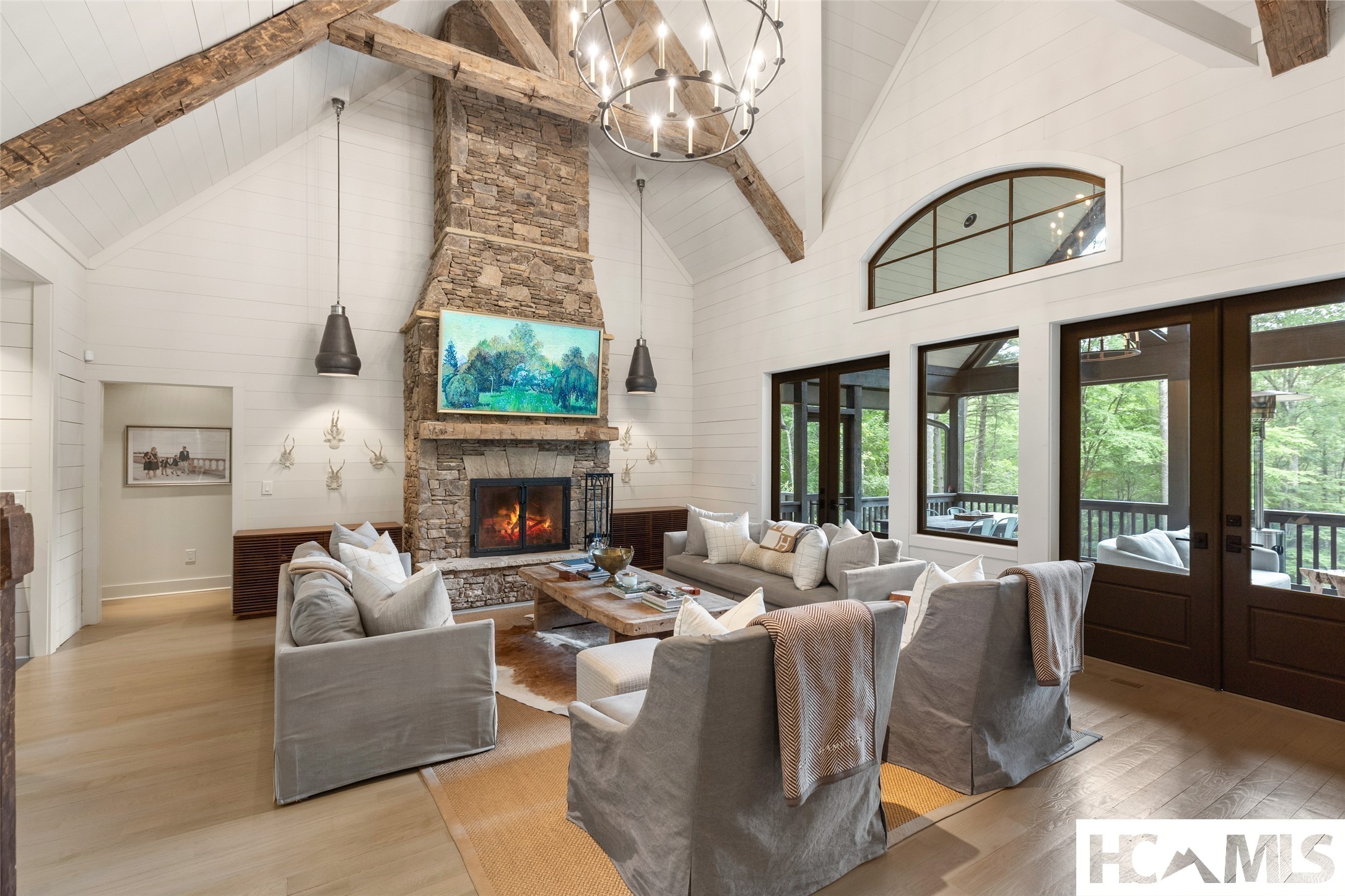 288 Cherokee View